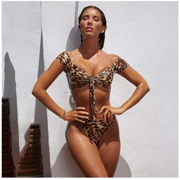 Leopard print 2 piece swimsuit. - Picture 5 of 7